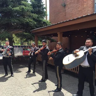 Mariachi Mexico 2000 playing outside Patio
