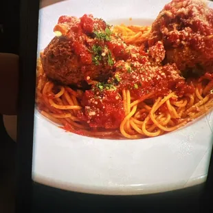 Spaghetti and meatballs