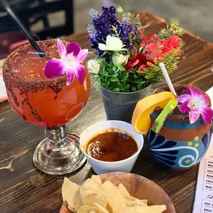 Love the complimentary chip and warm salsa. Must try these 2 beautifully created cocktails!