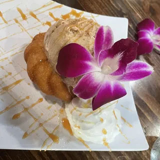 Cinnamon Ice cream over churro
