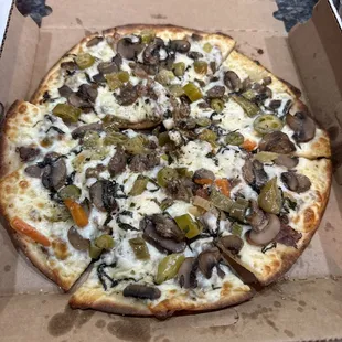 Cecola Pizza Nova with mushrooms