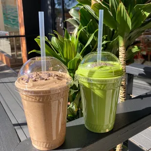 Recovery smoothie and Green Power smoothie!