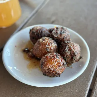 Hush puppies