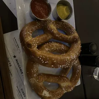 Milwaukee Pretzels