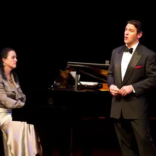 Armstrong Auditorium, Nathan Gunn, Julie Gunn