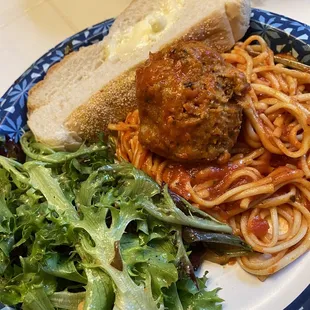 Tossed Salad  Spaghetti and Meatballs Bread and butter