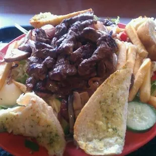 Best steak salad in Bridgeville, PA