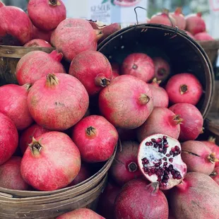 Pomegranates from Arnett Farms