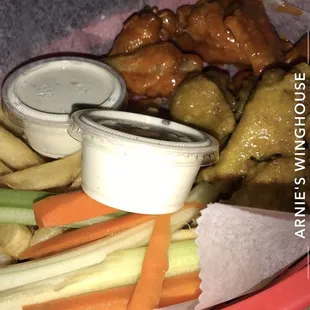10 wing combo (5 buffalo hot &amp; 5 mango habanero)