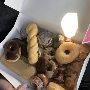Arnold's Coffee and Donuts