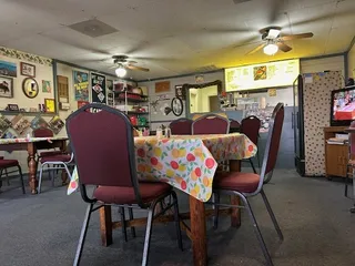 Ron's Hamburgers At the Farm