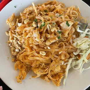 Chicken Pad Thai - medium spicy