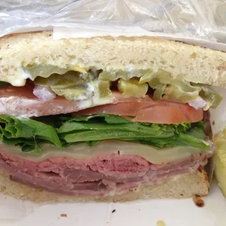 Roast Beef with Melted Cheese
