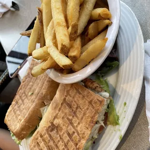 Mario 's Chicken Sandwich