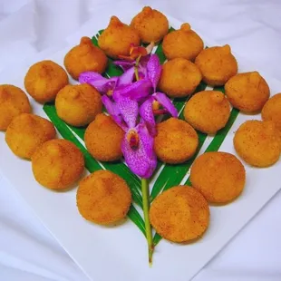Coxinhas de Galinha -- Brazilian croquette-like pastries filled with chicken breast meat.