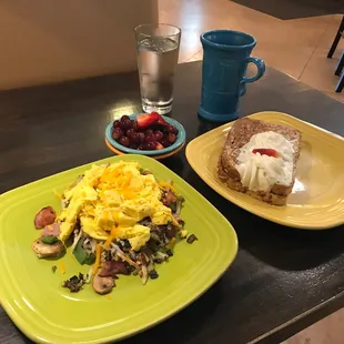 Ultimate omelette, with Ham, Bacon, mushrooms, green peppers, onions , cheese and quinoa. Strawberry stuffed French Toast and fresh fruit.