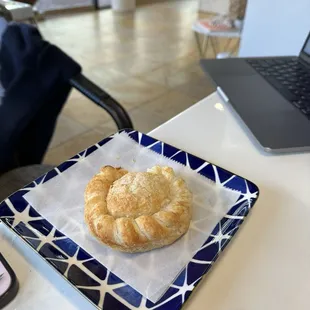 Dulce de leche pastry