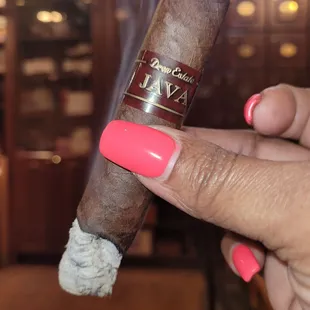 Aroma Cigar Lounge