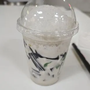 Dark Grass Jelly Che