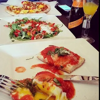 Breakfast Pizza