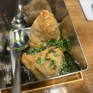 Vegetable Samosa