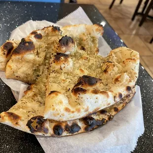 Rosemary garlic naan