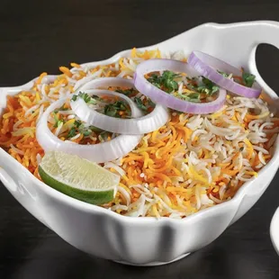 AROMA Indian Grill & Bar
