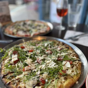 Pesto Parmigiano Pizza Grande