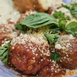 pasta dish, pasta, food