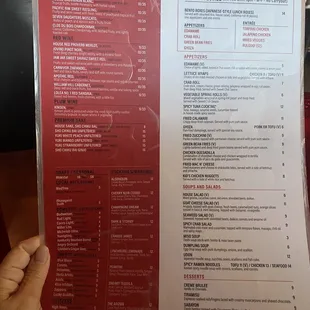 Menu - Cocktails, appetizers and soups / salads
