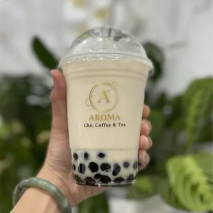 Jasmine Milk Tea with boba
