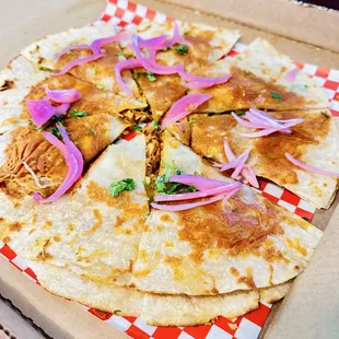 Tinga quesadilla!!!!