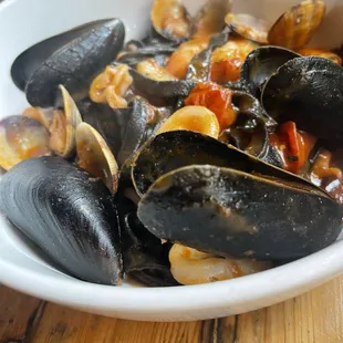 oysters and mussels, food
