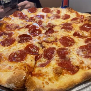 Pepperoni pizza