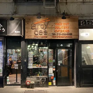 Storefront | December 2022