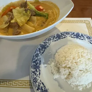 Beef red curry