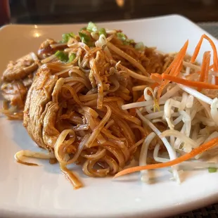 Pad Thai with Chicken