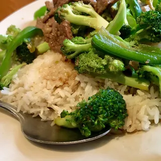 Pad Beef and Broccoli Entree