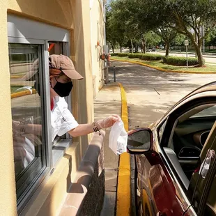 The YUMMIEST Drive-Thru in town!