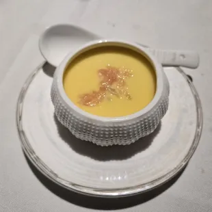 Mango Sago Pomelo Dessert - not very good.