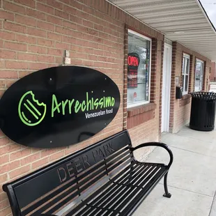 Tiny place and easy to miss