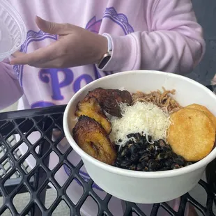 Pabellon bowl