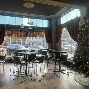 Front room decorated for Christmas