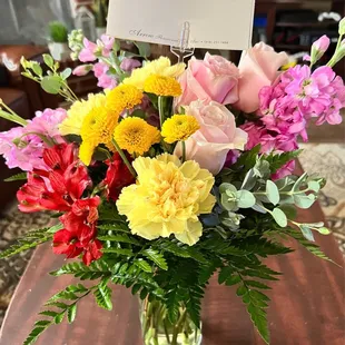 Arrow Flowers & Gifts