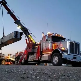 Arrow Towing | Council Bluffs, IA | Heavy Duty Towing | Heavy Hauling | Emergency Roadside Assistance | 712-323-7907