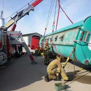 Arrow Towing | Omaha, Nebraska | Heavy Duty Towing | Heavy Hauling | Emergency Roadside Assistance | 402-553-1700