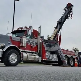 Arrow Towing | Omaha, Nebraska | Heavy Duty Towing | Heavy Hauling | Emergency Roadside Assistance | 402-553-1700