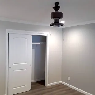 Interior walls in an eggshell finish looking great