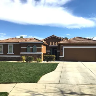 Full exterior prime and paint. Siding, facia, and body.