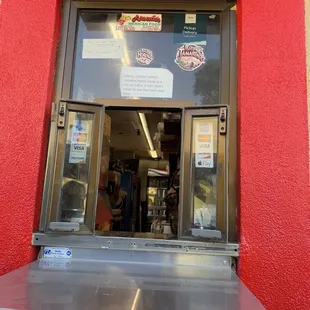 Drive thru